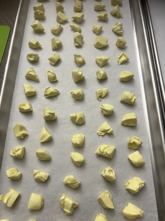 POPCORN TAFFY MELTS